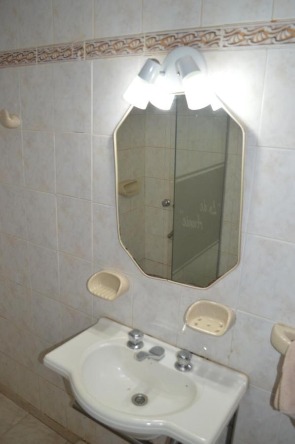 Lo De Annie Depto 2 Apartman Posadas Kültér fotó